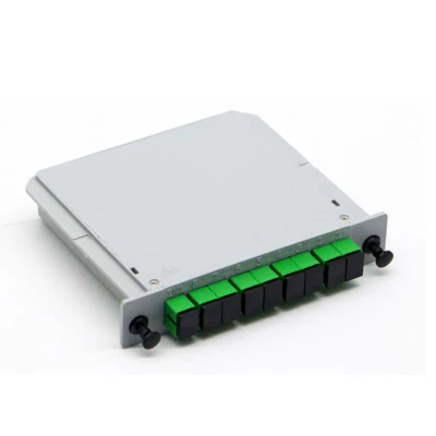 Hochwertiger FTTH-Kassetten-Glasfaser-PLC-Splitter 1*8 Sc/APC 09 mm mit ausgezeichneter Gleichmäßigkeit und Zuverlässigkeit